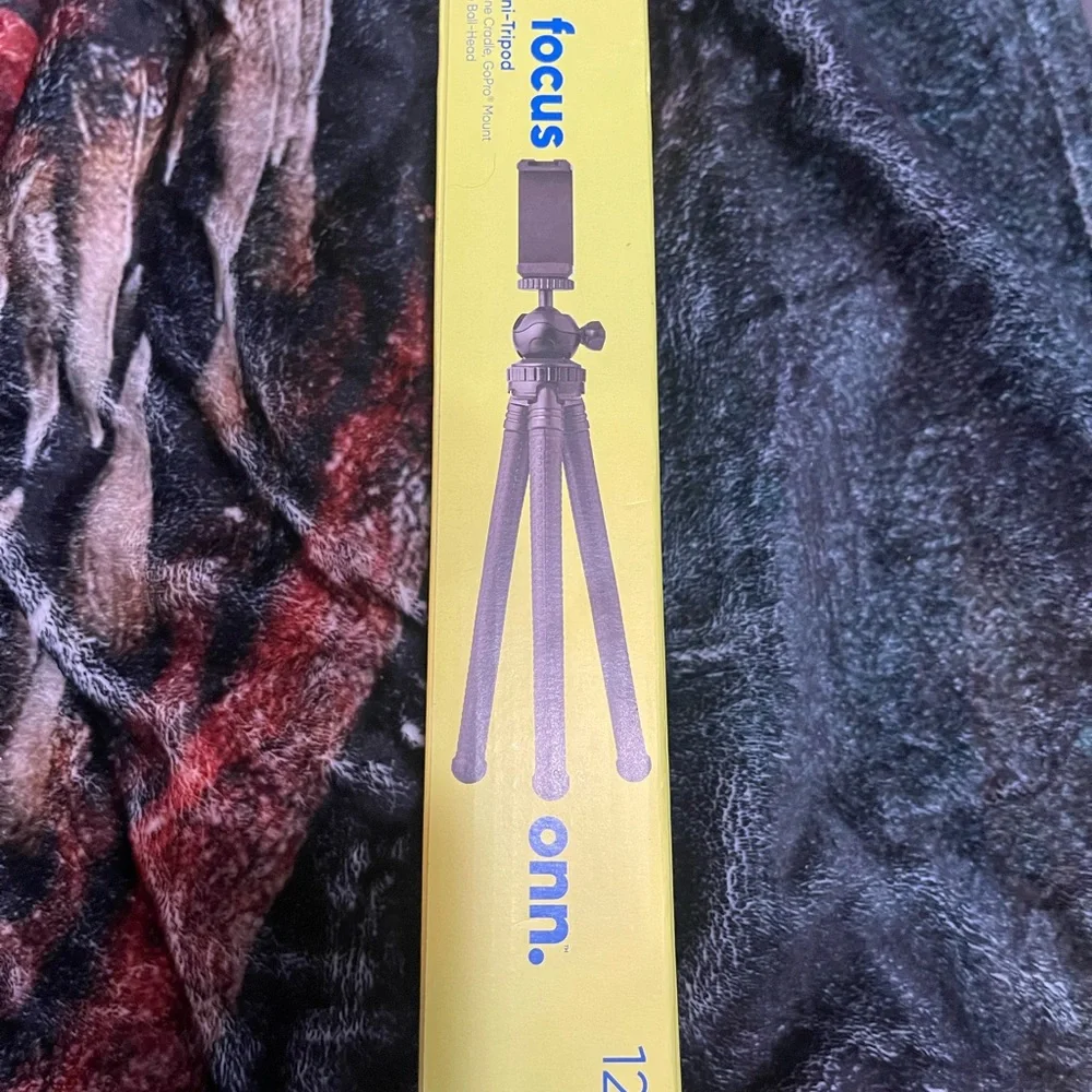 Onn Flexible Mini-Tripod - Black